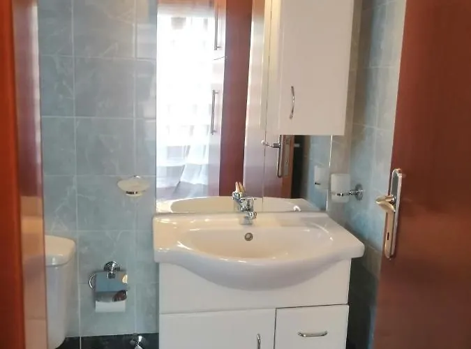 Апартаменты Malvazios #7 Гитион