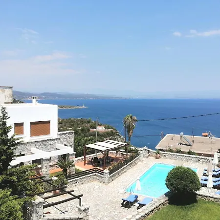 Malvazios Azure Sea Daire *