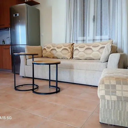 Malvazios Azure Sea 公寓