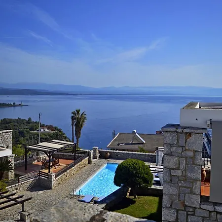 Malvazios Azure Sea * Gytheio