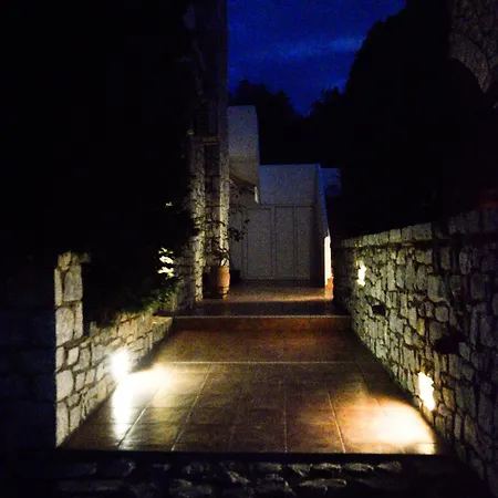 Malvazios #7 Apartment